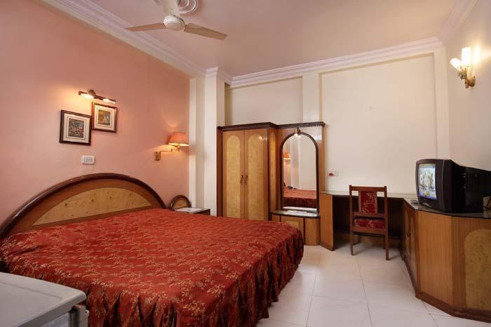 Mandakini Kanpur Ngoại thất bức ảnh