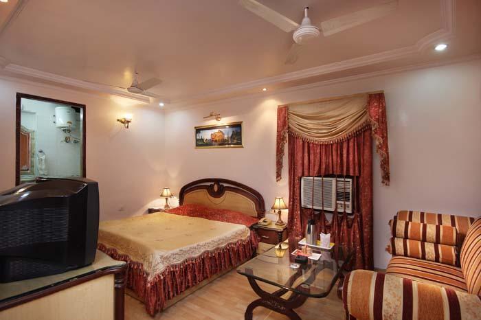 Mandakini Kanpur Ngoại thất bức ảnh